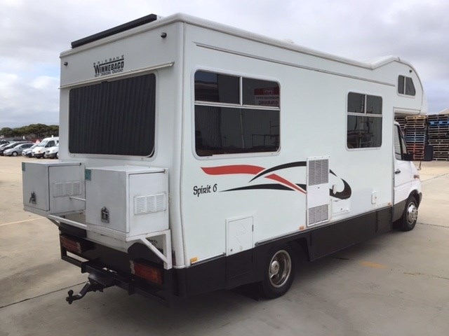 2005 Mercedes Sprinter 416 Winnebago