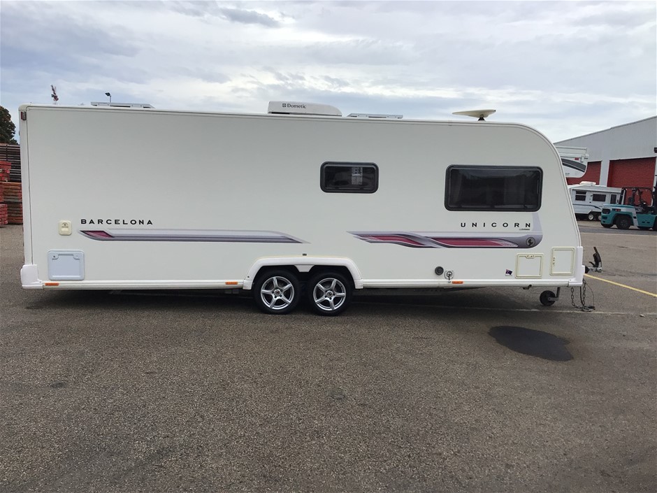 2012 Bailey Unicorn Barcelona