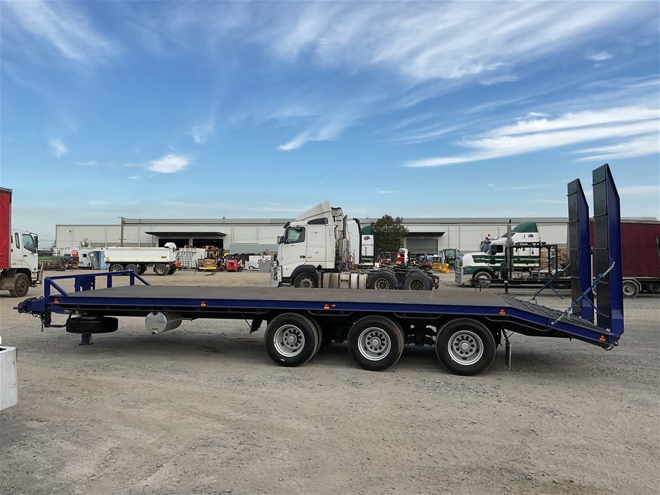 2022 Rebound Triaxle Plant Trailer