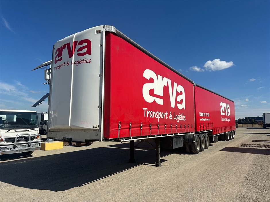 2023 Regal ST3 Triaxle Curtainsider Trailer AB Combination